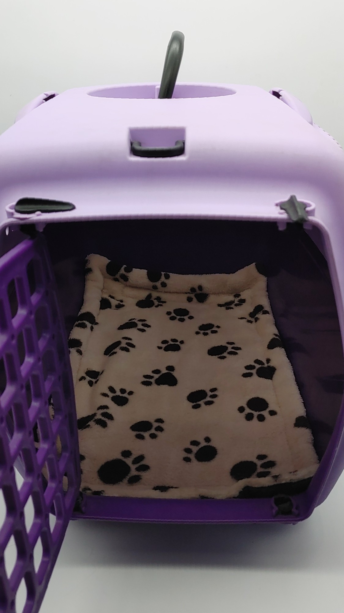 Biztonságos hely macskáknak, puha cica takaró macskahordozóba