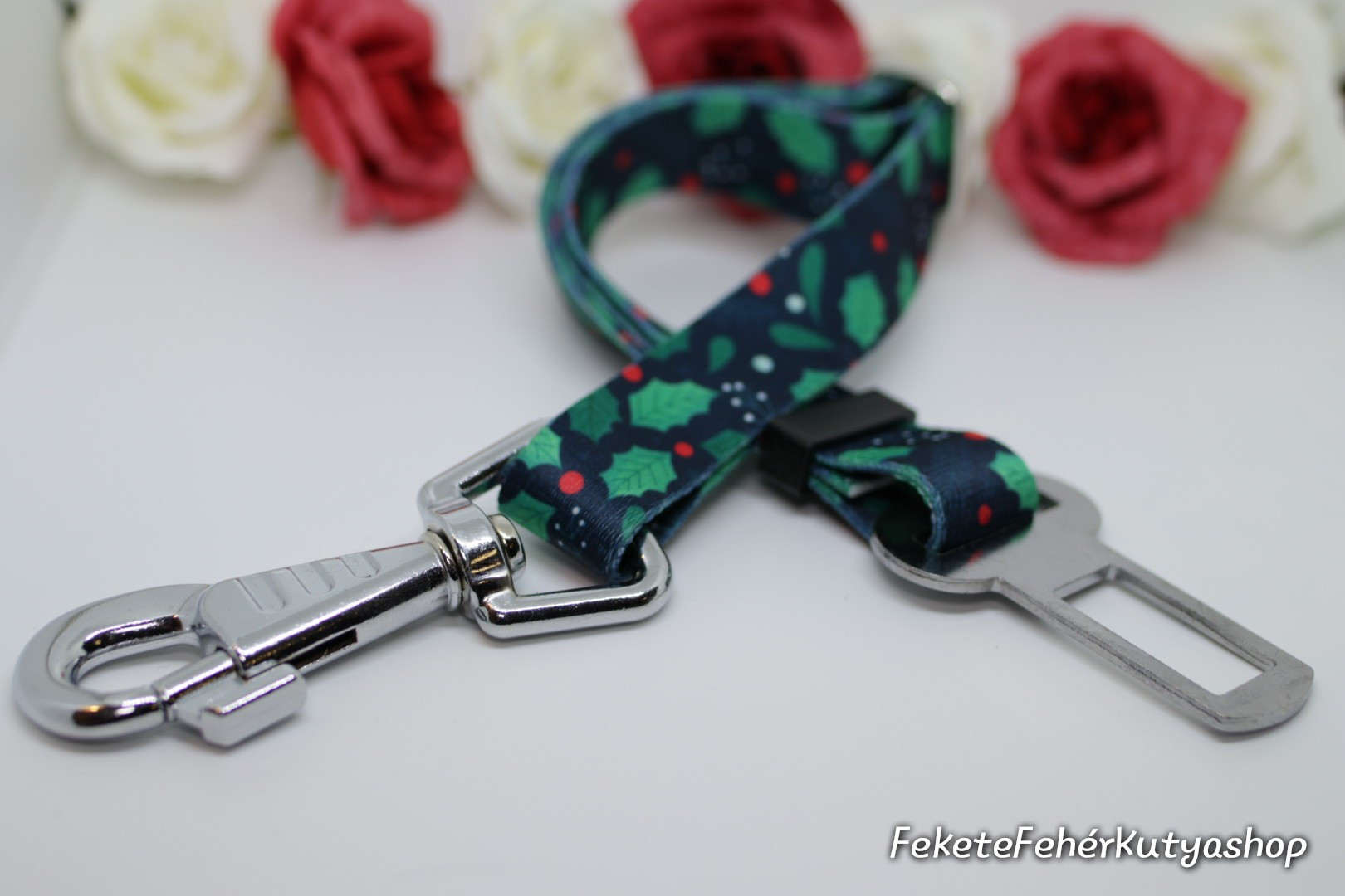 Utazzon biztonságban kutyusod biztonsági övvel