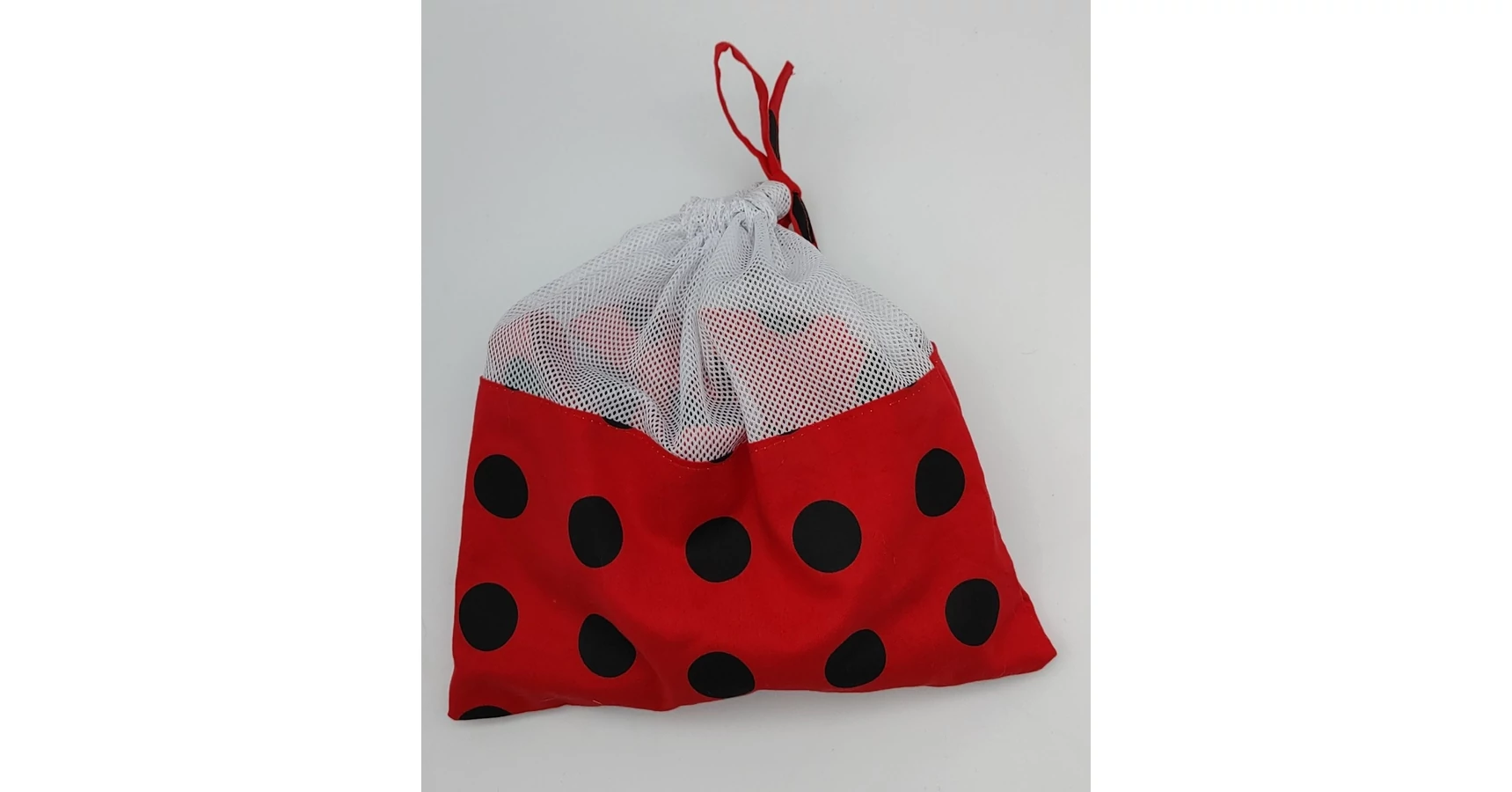 Katica pöttyös mosózsák - Fekete Fehér kutyashop