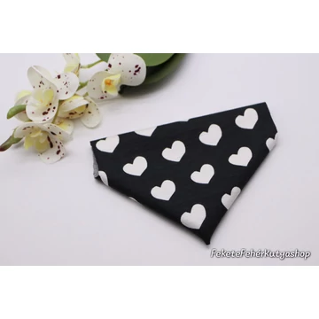 Soft Big Hearts - Black-White - Szívecskés Kutyakendő, Bandita Kendő
