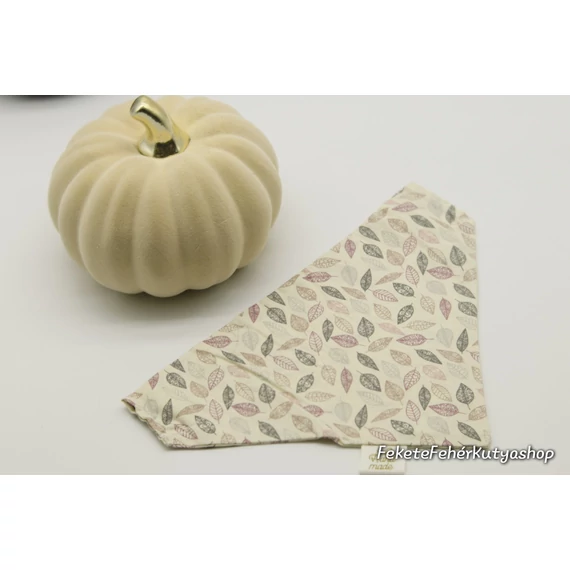 Autumn Leaves - Apró Őszi Leveles Kutyakendő, Bandita Kendő Kutyáknak