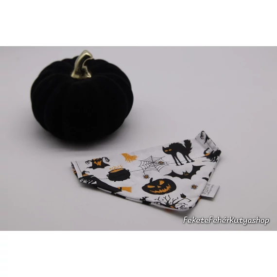Halloween-i Boszorkányos, Fekete Macskás, Töklámpásos Kutyakendő, Bandita Kendő Kutyáknak