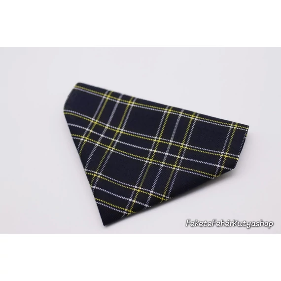 Darkest Blue Tartan - Sötétkék Skót Kockás Kutyakendő, Bandita Kendő Kutyusoknak
