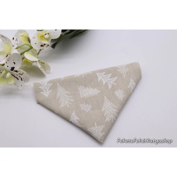 Snowy Christmas Trees Kutyakendő, Bandita Kendő